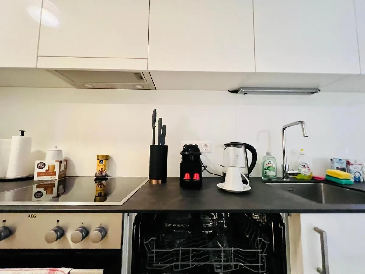 Central Station Loft - Amazing View In City Center - Jupihome Vienna