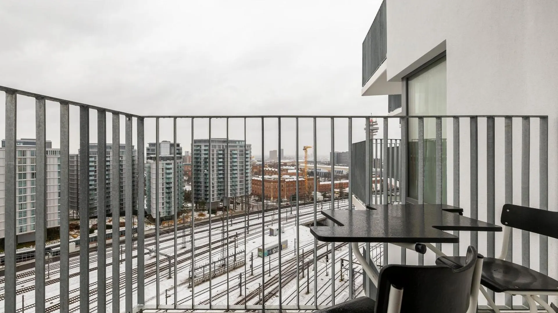 Apartment Central Station Loft - Amazing View In City Center - Jupihome Vienna
